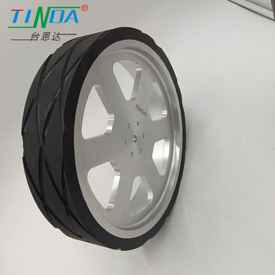 Ruota di gomma personalizzata con resistenza all'usura e diametro personalizzato per attrezzature di automazione di paving