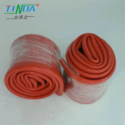 Sleeve di gomma di corona rossa di precisione resistente all'usura con buona resistenza all'abrasione resistenza agli UV