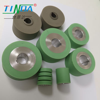 Rocce di alimentazione di gomma cilindrica rotonda resistente alle temperature Rulli da cucito per la macchina per la produzione di carta